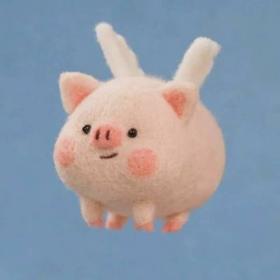 可爱飞天猪猪情侣头像(图1)