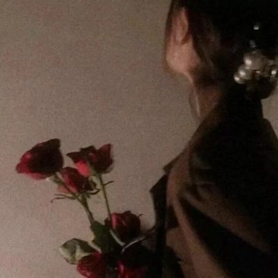 你不快乐是因为，你得不到，又忘不了，又不可以说。(图4)