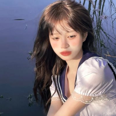 “放下世俗的眼光，去追随你的光。”(图3)