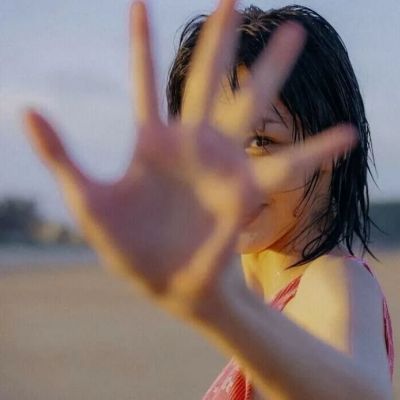 小众氛围感女头★天空蔚蓝蔚蓝的，就像我对你的心，永远都看不透(图2)