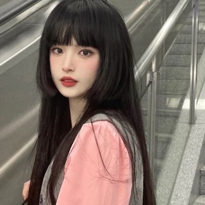 “放下世俗的眼光，去追随你的光。”(图8)