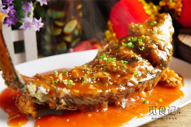 年夜饭做什么，按照这份菜单做，12道菜肴“荤素凉热”全配好了