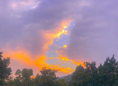 非常浪漫的朋友圈说说：耐心听我讲完废话的人真温柔(图10)