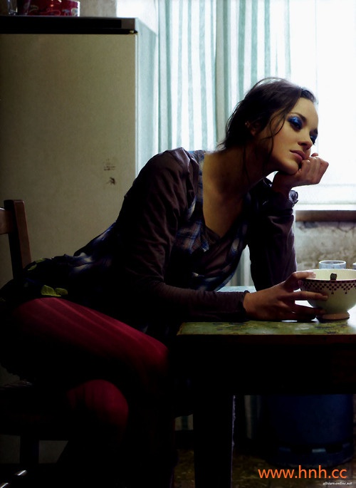 拿出勇气支撑身体 拿出品格站稳 拿出勇气支撑身体 拿出品格站稳