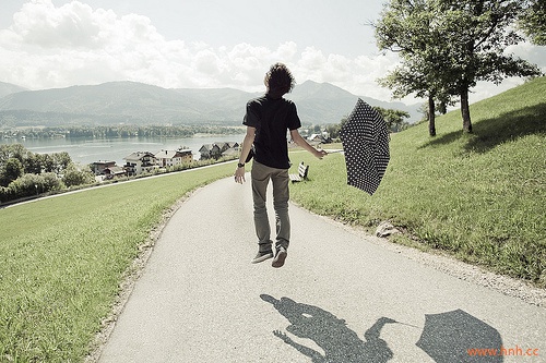 又是心痛 好难受! 又是心痛 好难受!