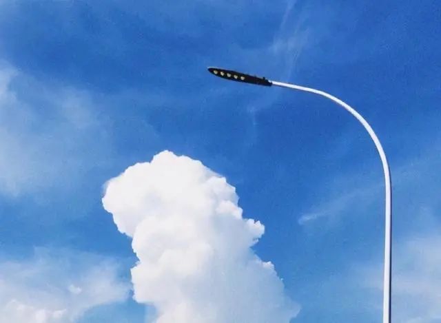 一句话精致说说文案 抖音惊艳小句子(图1)