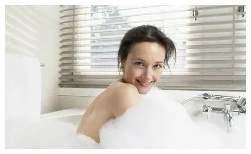 【生活常识】洗澡用香皂和沐浴露哪个更好？(图3)