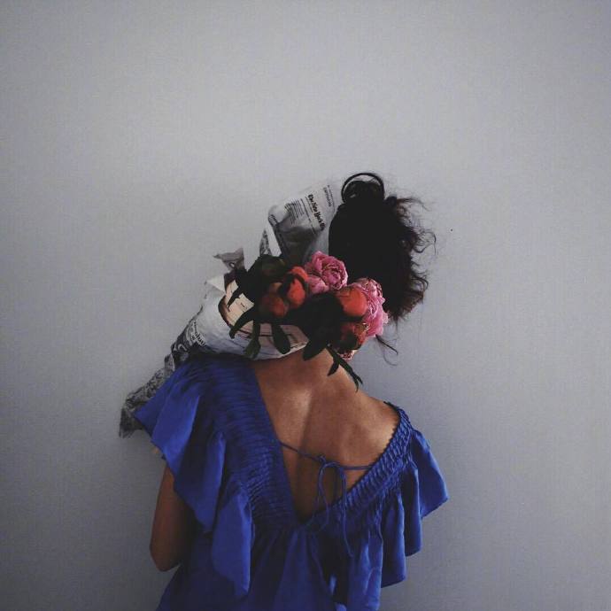 2021极度伤感的文案，字字伤情，句句碎心