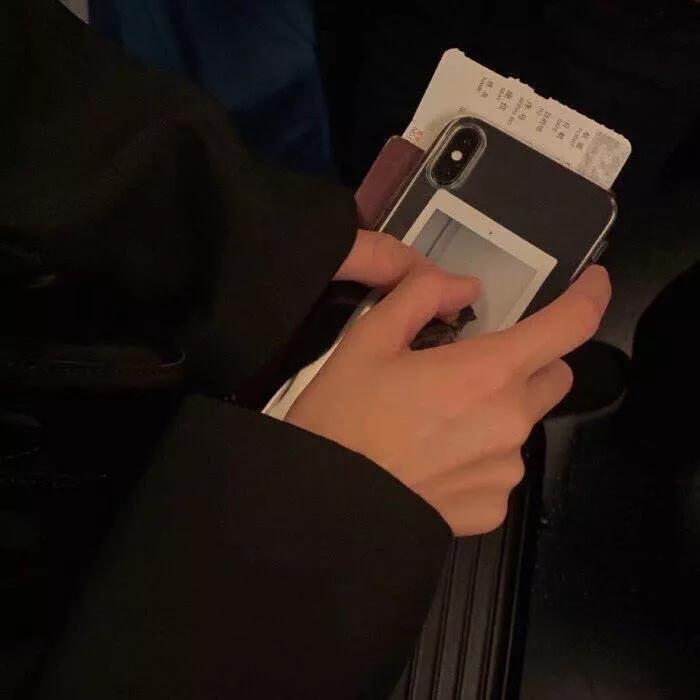 文案｜销声匿迹是我在热爱生活