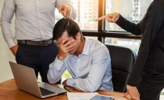 职场总是被排挤和孤立？做好这4点，不再被欺负