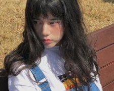 经典伤感的女生个性签名2021:失而复得的东西，根本回不到最初 