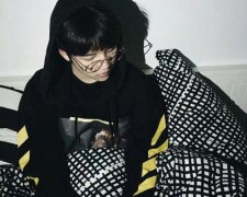 伤感难过的男生个性签名大全 所谓思念 只是一个人的一厢情愿