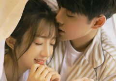 浪漫的情侣网名一男一女:陪你微笑|陪你到老