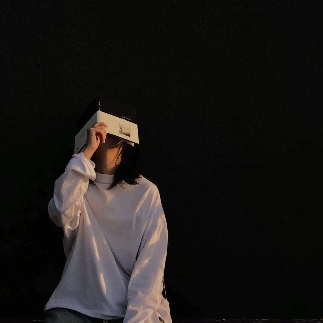 别错过的优秀晚安心语说说，烟火向星辰，所愿皆成真