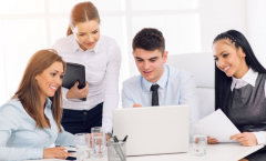 职场有效沟通能事半功倍，3个方法助你无障碍交流更好开展工作