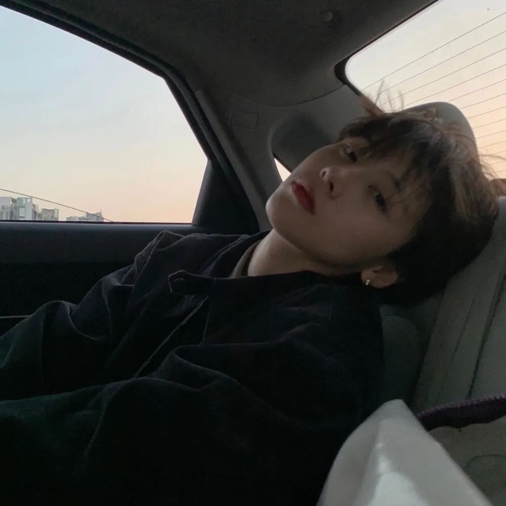 今日份最新头像，有被美到