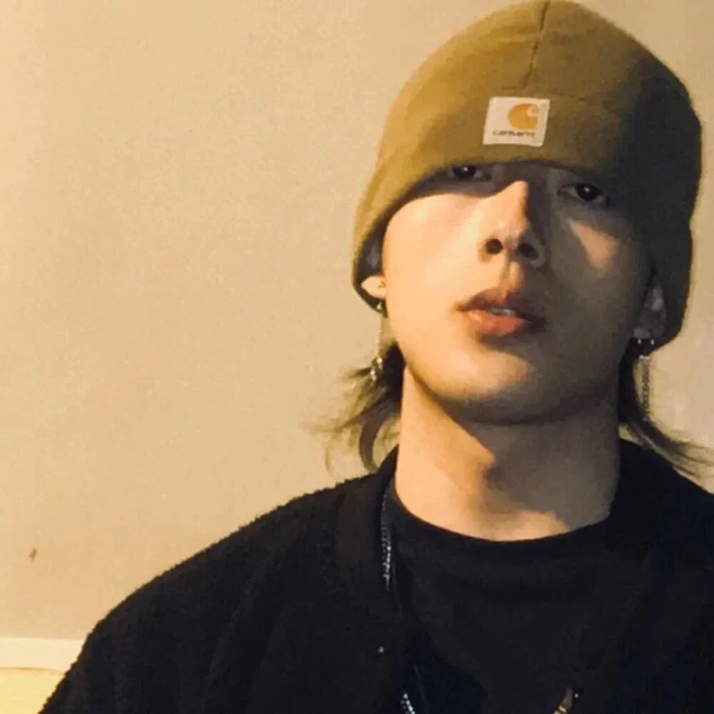 一组心动的头像