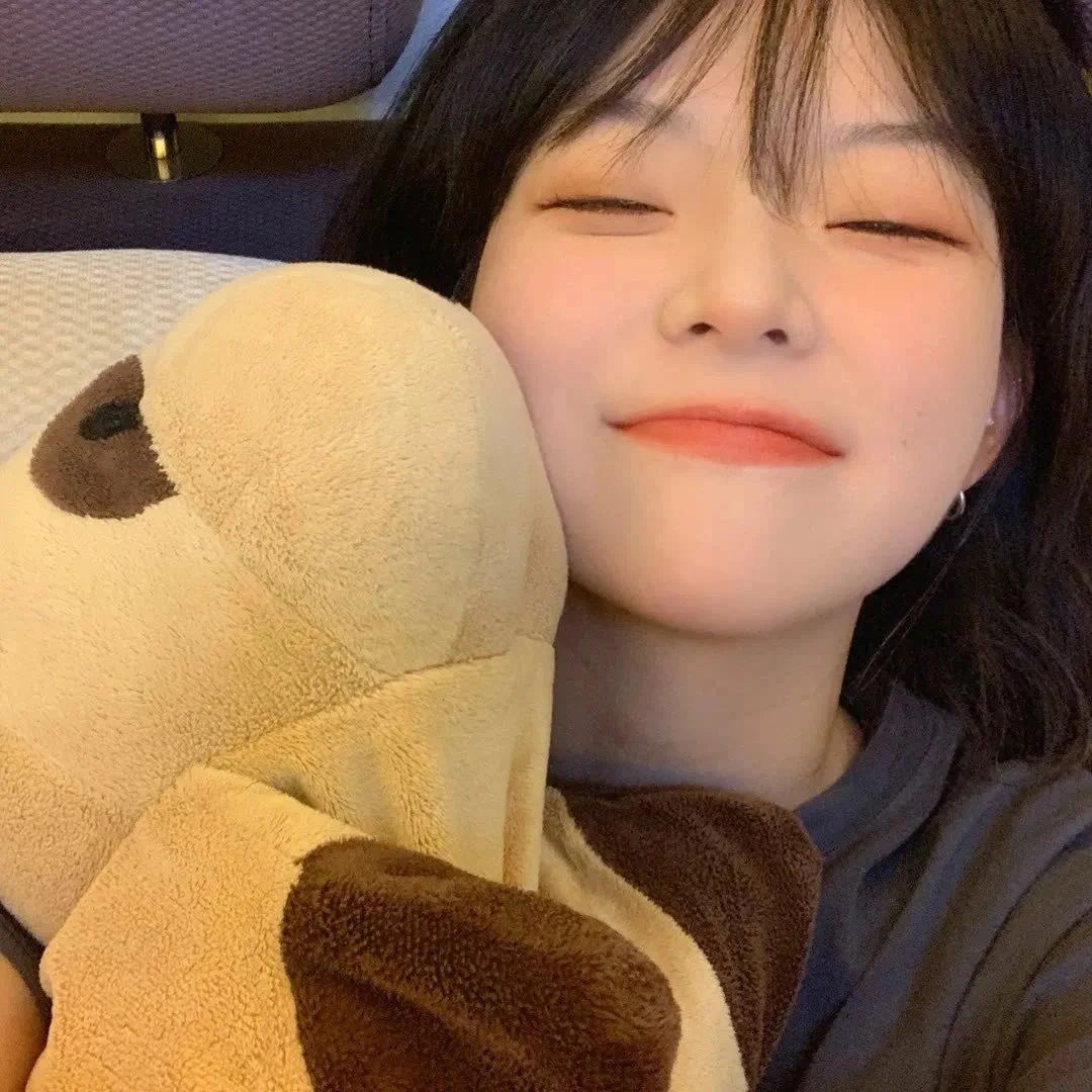 一组心动的头像