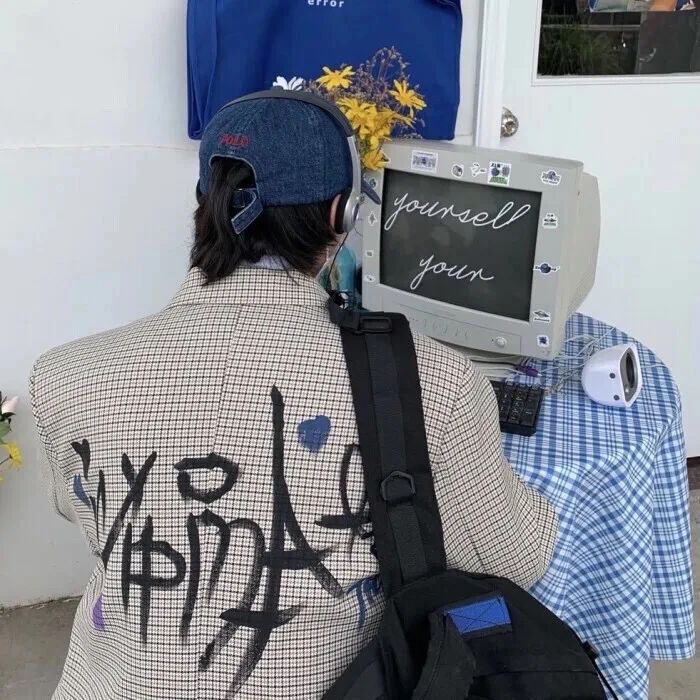 一组心动的头像