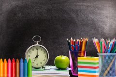 小学生作文《明天，天上下起杂物》（修改版）