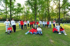 在初中同学毕业**年相聚会上的主持词