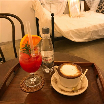 微信冷淡灰暗高清图头像(图10) 微信冷淡灰暗高清图头像