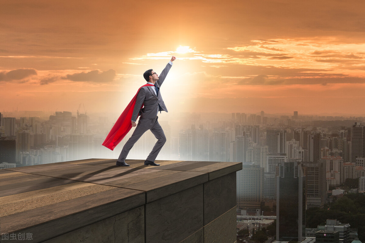 在职场，当你没有任何后盾的时候，唯有自强